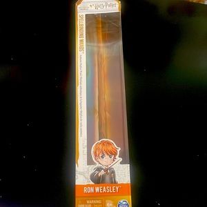 Harry Potter - Ron Weasley wand and holographic card